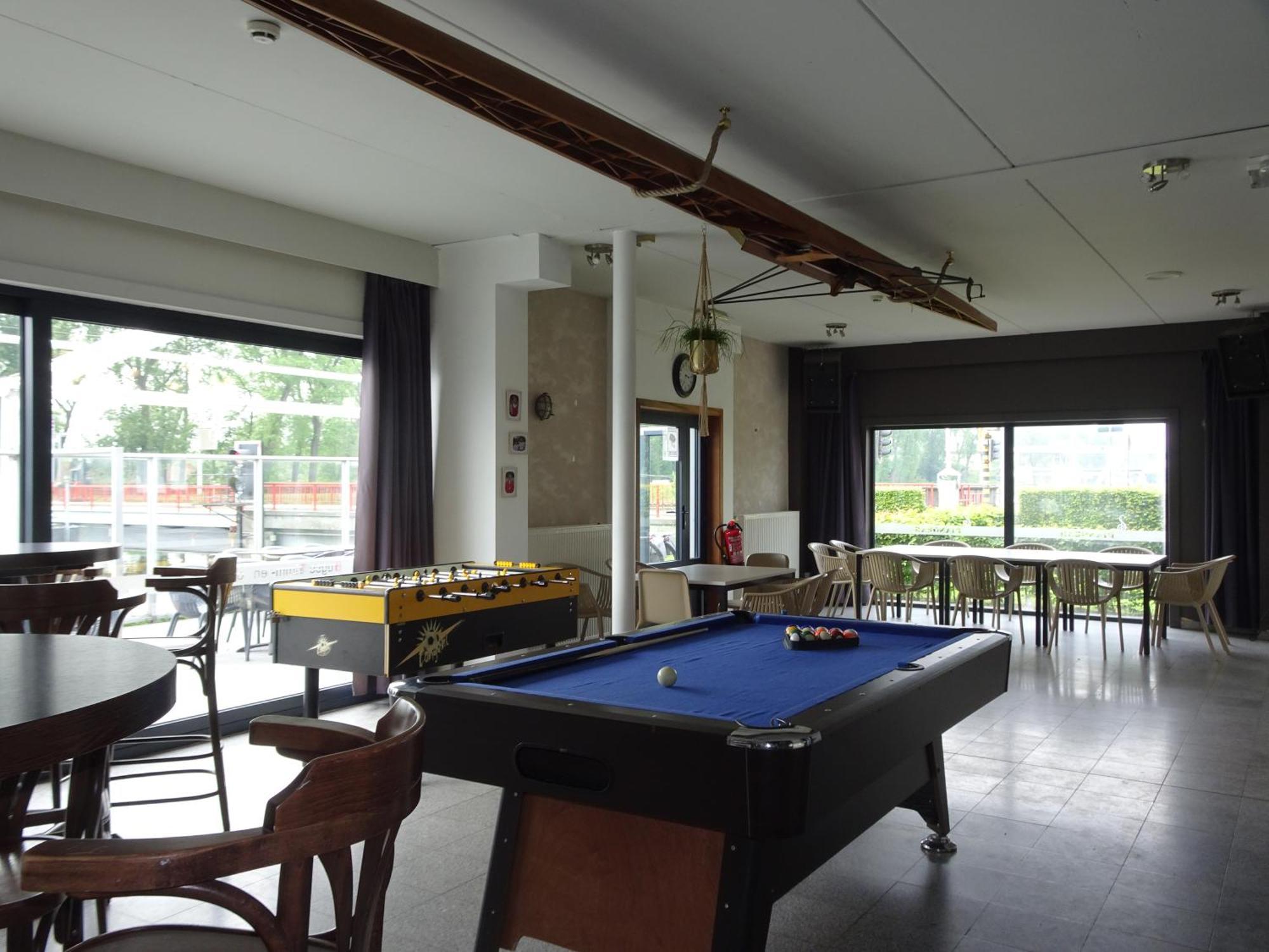 ברוז' Herdersbrug Youth Hostel מראה חיצוני תמונה