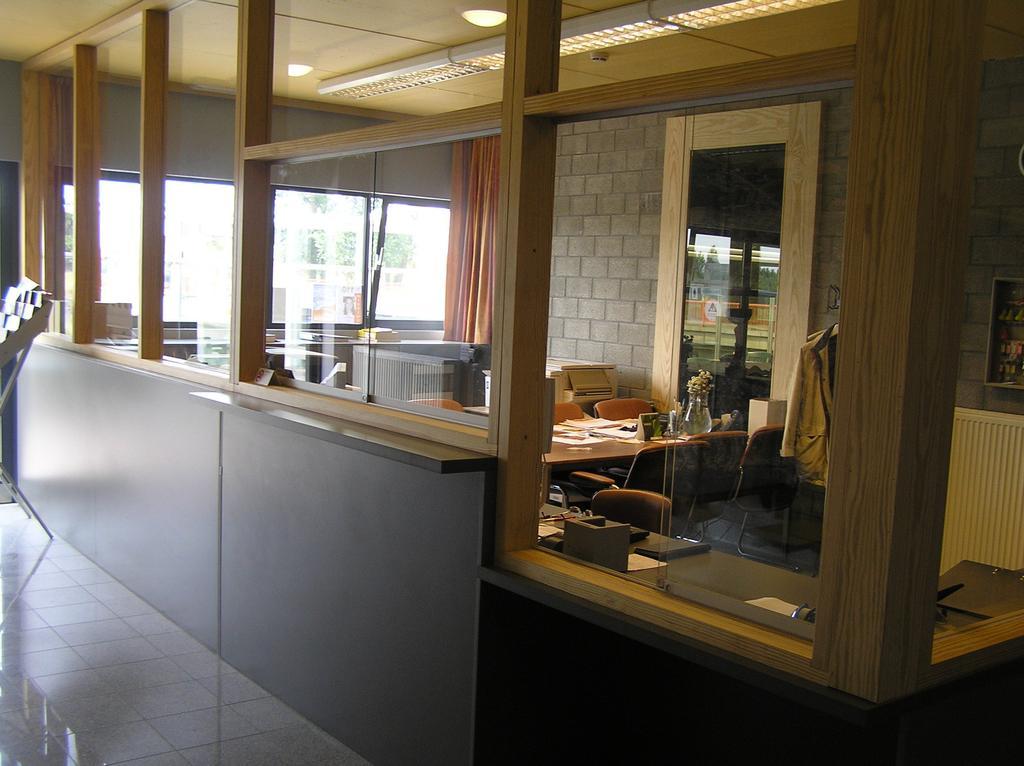 ברוז' Herdersbrug Youth Hostel מראה חיצוני תמונה