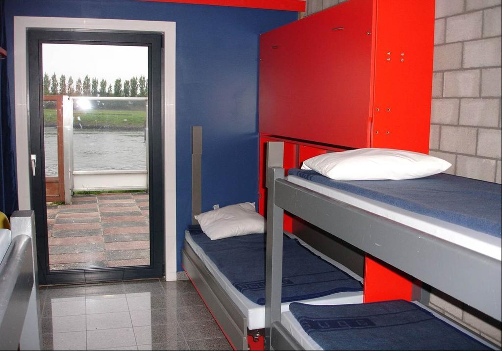 ברוז' Herdersbrug Youth Hostel חדר תמונה